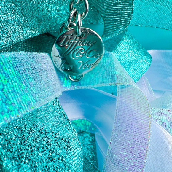 Tiffany and Co Wave Notes Bracelet - Picture 4 of 6